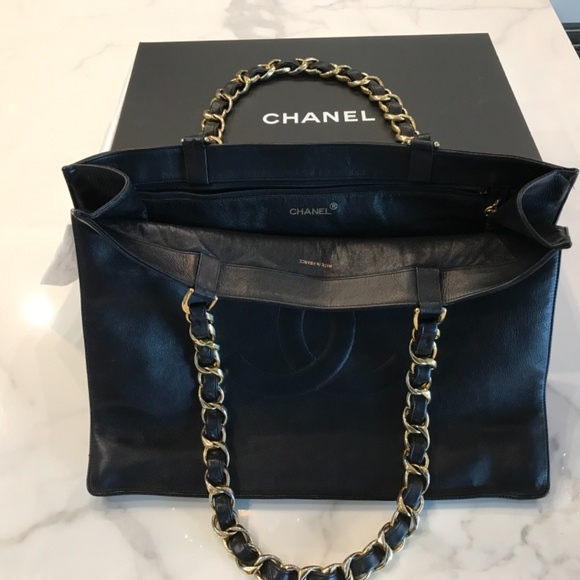 Vintage Chanel CC Logo Chain Shoulder Tote Bag - Picture 2 of 16